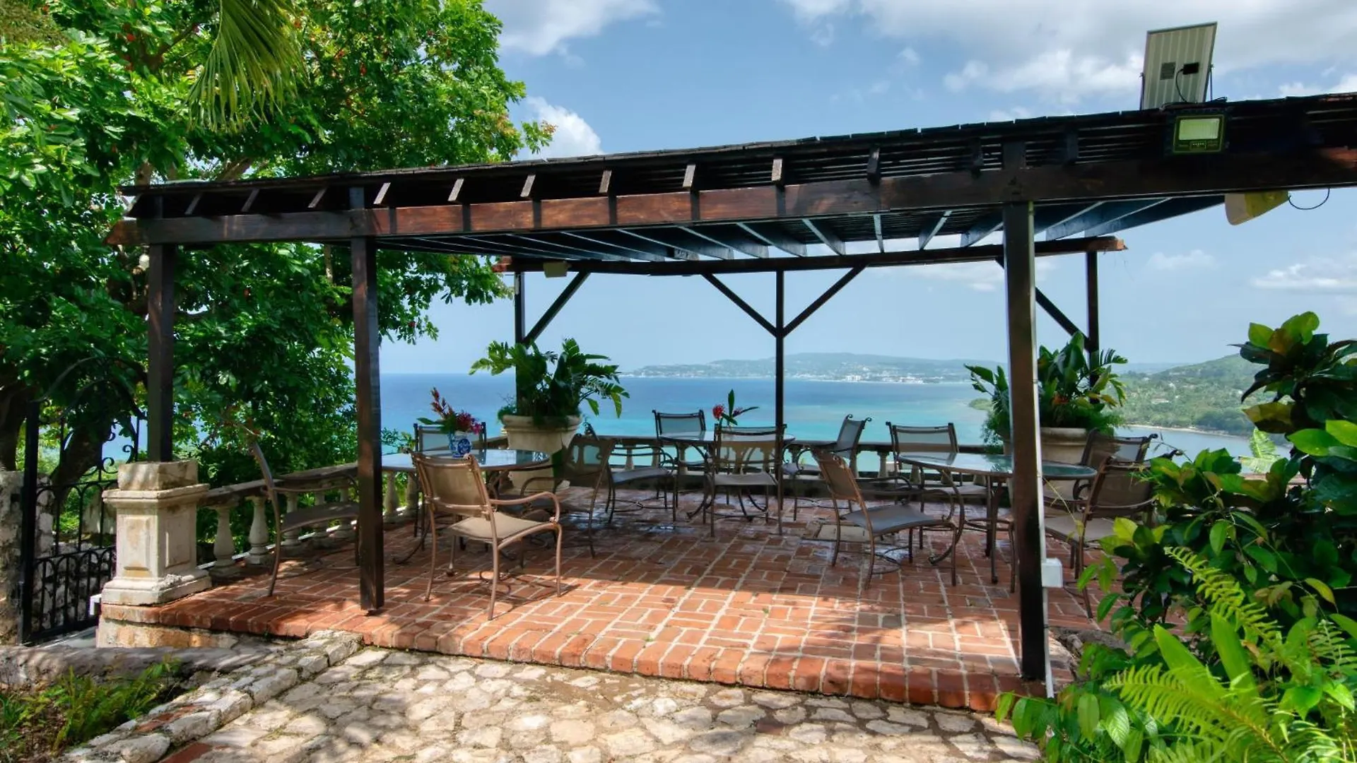 Bambu Villa Hopewell