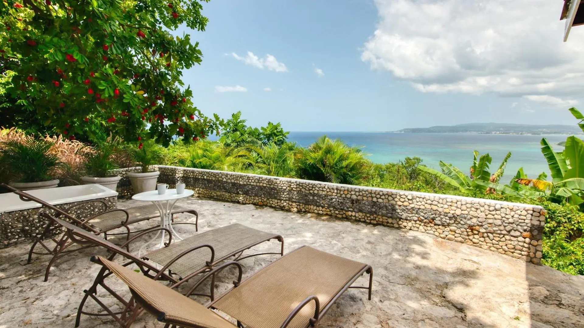 Bambu Villa Hopewell